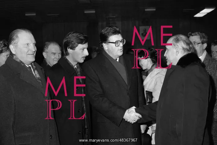 : F.Henninger visit to the USSR : F.Henninger visit to the USSR