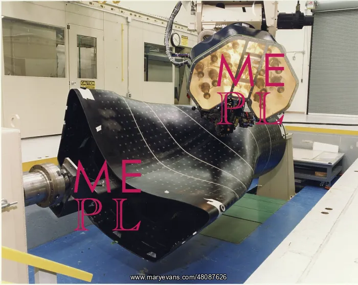 : Fibre placement - inlet - Boeing X-32 Joint Strike Fighter : Fibre placement - inlet - Boeing X-32 Joint Strike Fighter