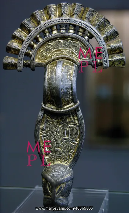 : Fibula of animalistic style : Fibula of animalistic style