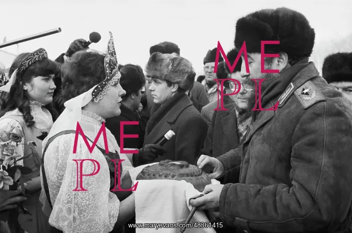 : Fidel Castro Ruz visits USSR : Fidel Castro Ruz visits USSR