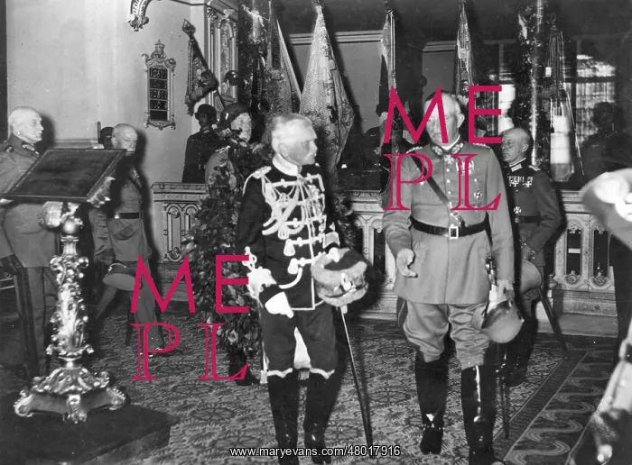 : Field Marshal von Mackensen and Major General Busch : Field Marshal von Mackensen and Major General Busch