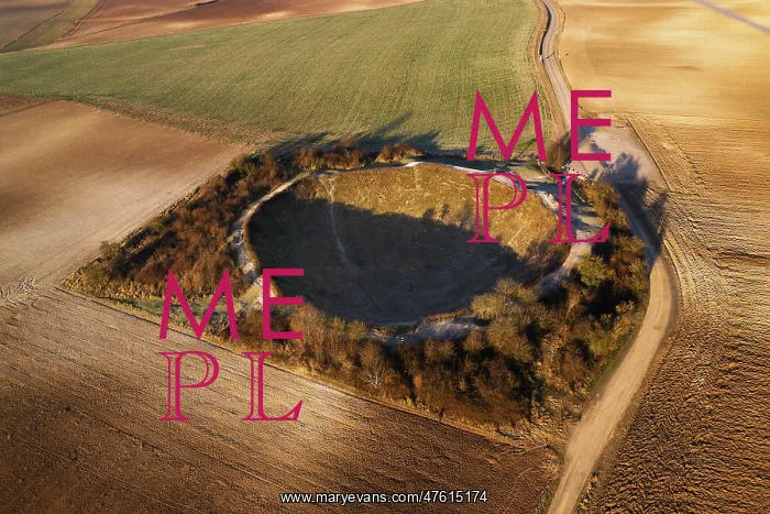 : Fields of Battle - The Somme - Lochnagar Crater : Fields of Battle - The Somme - Lochnagar Crater