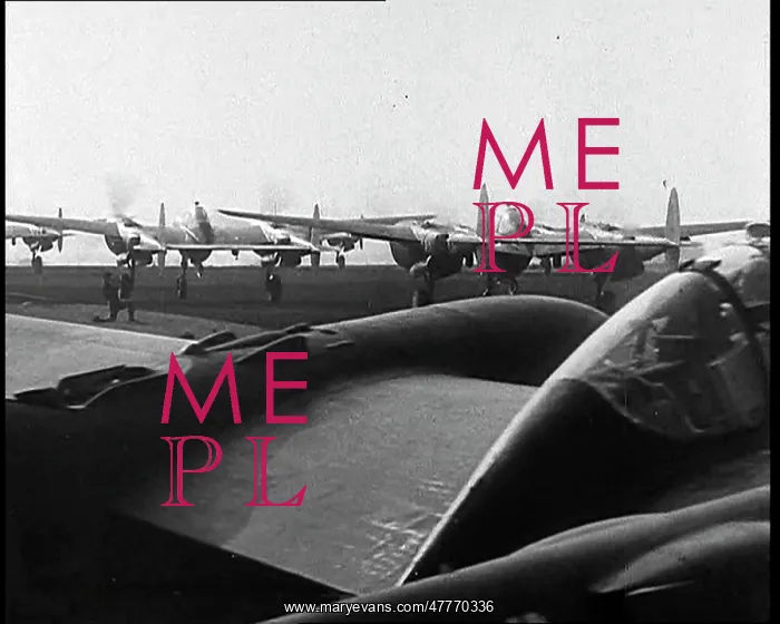 : A Fighter Aircraft Taxiing down a Runway, In : A Fighter Aircraft Taxiing down a Runway, In