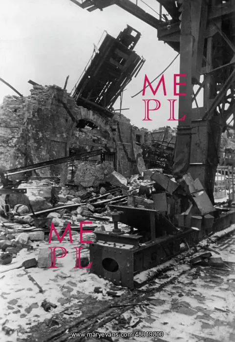 : Fighting in Feodosia, 1942 : Fighting in Feodosia, 1942