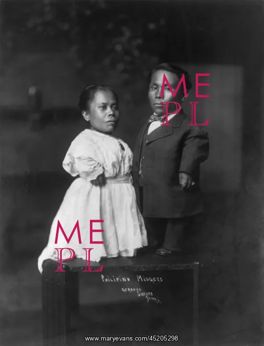 : Filipino midgets, photograph by Gerhard ? : Filipino midgets, photograph by Gerhard ?