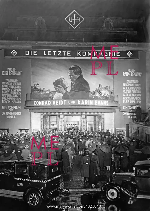 : Film premiere in Berlin, 1930 : Film premiere in Berlin, 1930