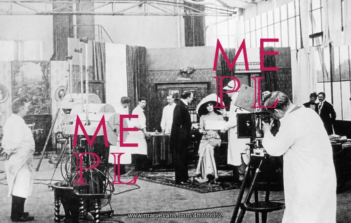: Film studio during preparations for a shooting, 1920 : Film studio during preparations for a shooting, 1920