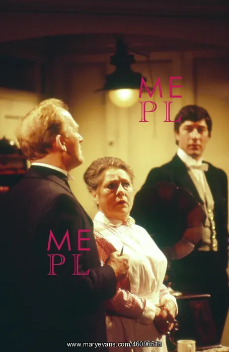 : Filming of Upstairs Downstairs : Filming of Upstairs Downstairs