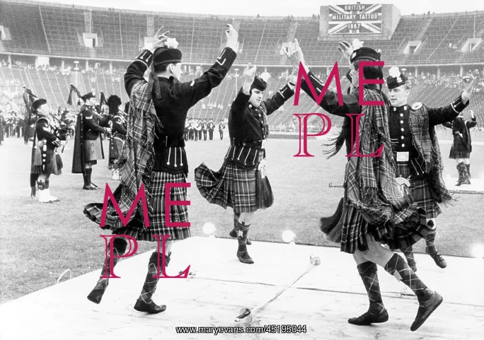 : Final rehearsal for British Tattoo in Berlin : Final rehearsal for British Tattoo in Berlin