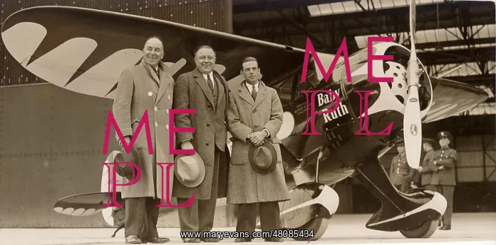 : Financier Bowen with pilots J H Wright and J Polando : Financier Bowen with pilots J H Wright and J Polando