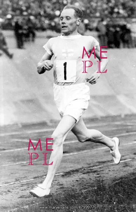 : Finnish distance runner Paavo Nurmi : Finnish distance runner Paavo Nurmi