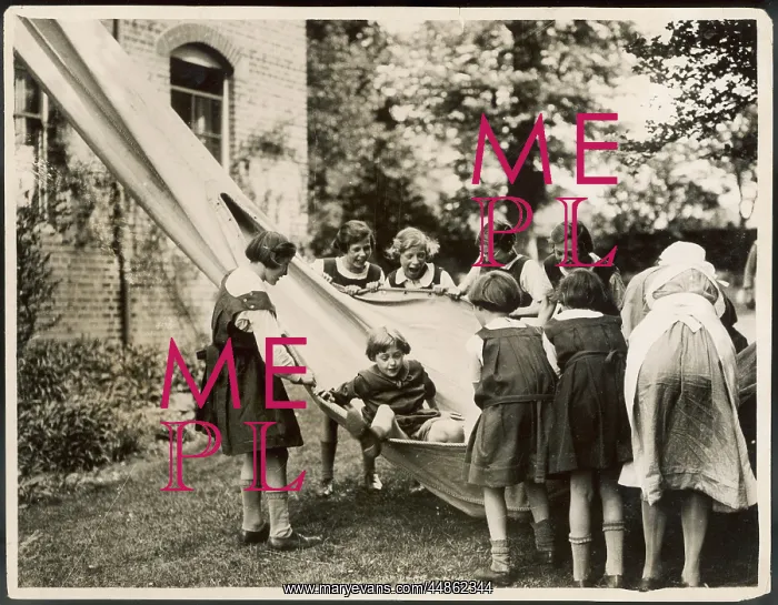 : FIRE DRILL 1930S : FIRE DRILL 1930S
