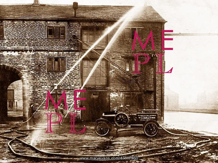  : Fire engine, Canal Wharf Sowerby Bridge
