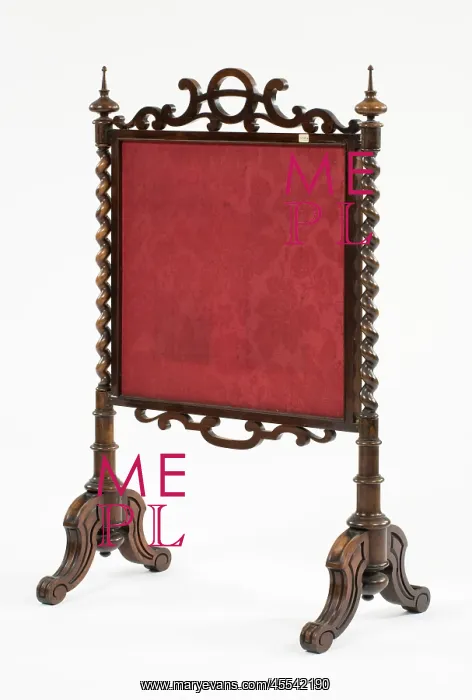 : Fire screen : Fire screen