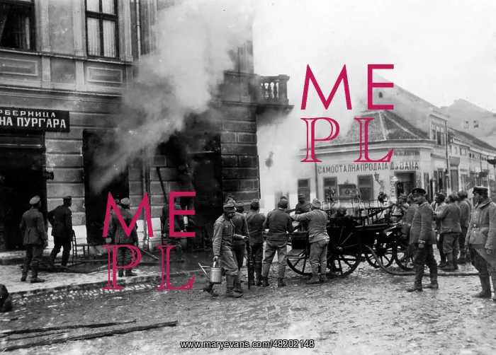 : Fire in Serbia, 1915 : Fire in Serbia, 1915