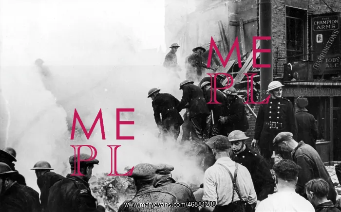 : Firefighters in action, Rosebery Avenue, WW2 : Firefighters in action, Rosebery Avenue, WW2