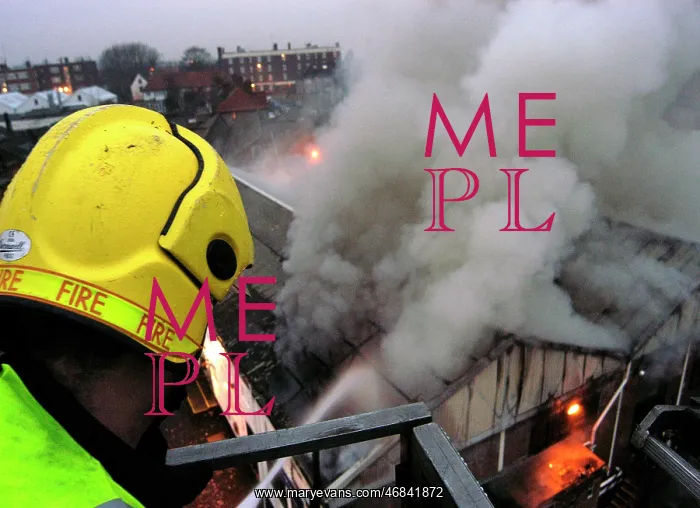 : Firefighters attending fire at commercial premises : Firefighters attending fire at commercial premises