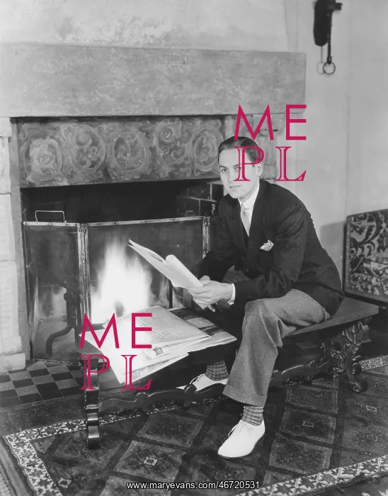 : Fireside reading : Fireside reading