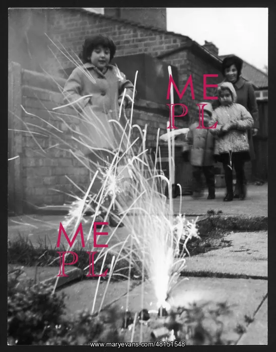 : FIREWORKS 1960S