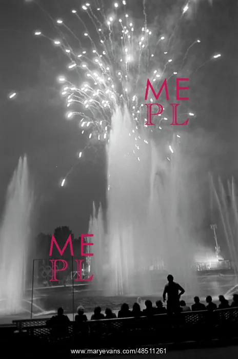 : Fireworks show in Moscow, 1979 : Fireworks show in Moscow, 1979