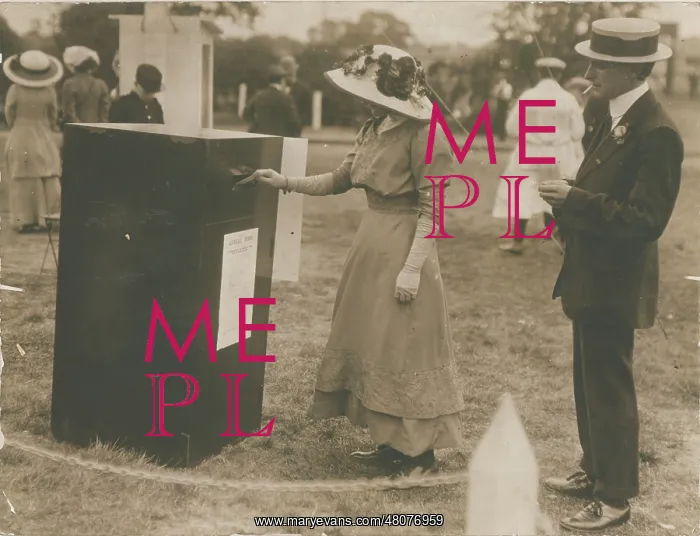 : The first aerial mail is posted : The first aerial mail is posted