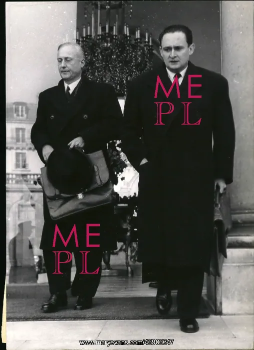 : First Cabinet meeting, Pflimlin, Bourges Maunoury, Paris : First Cabinet meeting, Pflimlin, Bourges Maunoury, Paris