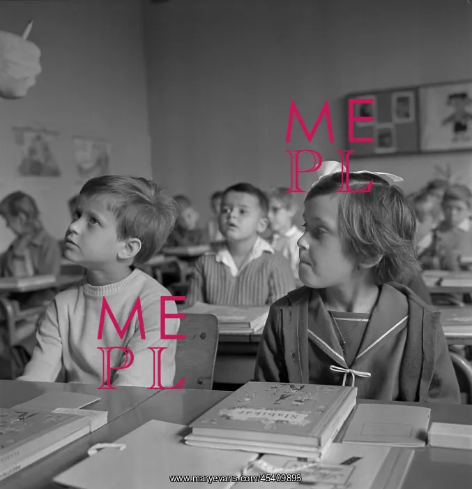 : First day of school - class - beginners : First day of school - class - beginners