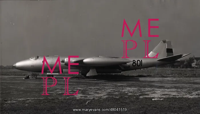 : The first English Electric Canberra B6 for Ecuador : The first English Electric Canberra B6 for Ecuador