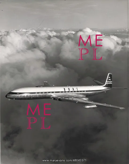 : The first de Havilland DH106 Comet 4 G-APDA of BOAC : The first de Havilland DH106 Comet 4 G-APDA of BOAC