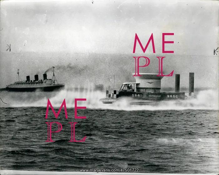 : First hovercraft and liner Queen Mary : First hovercraft and liner Queen Mary