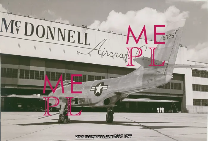 : The first McDonnell XF-88 Voodoo, 46-525 : The first McDonnell XF-88 Voodoo, 46-525