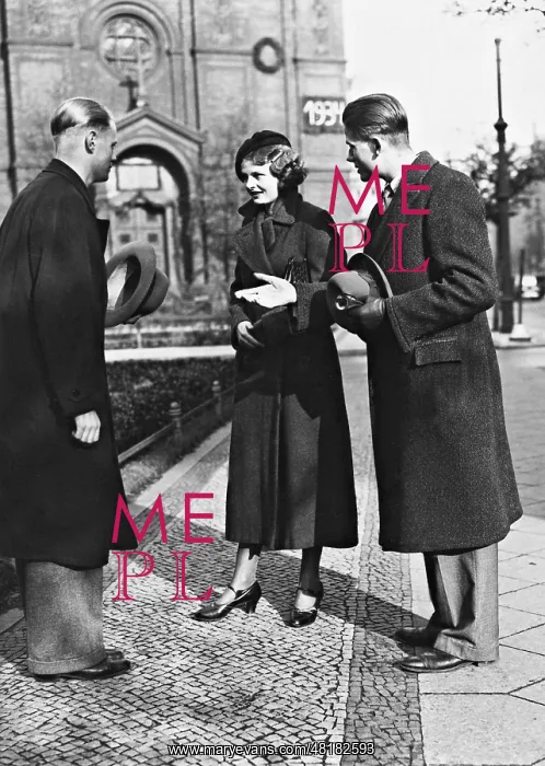 : First meeting, 1934 : First meeting, 1934