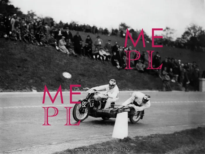 : The first motorcycle-race on the Hoehenstrasse : The first motorcycle-race on the Hoehenstrasse