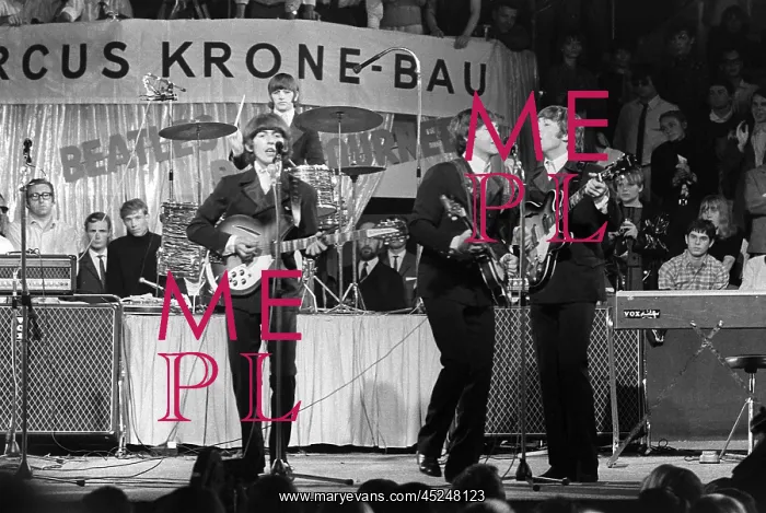 : First performance of the Beatles in Germany : First performance of the Beatles in Germany