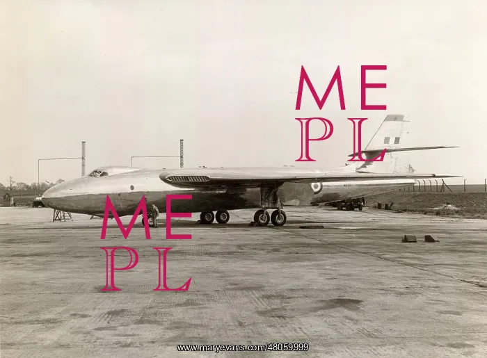 : First prototype Vickers Valiant WB210 : First prototype Vickers Valiant WB210
