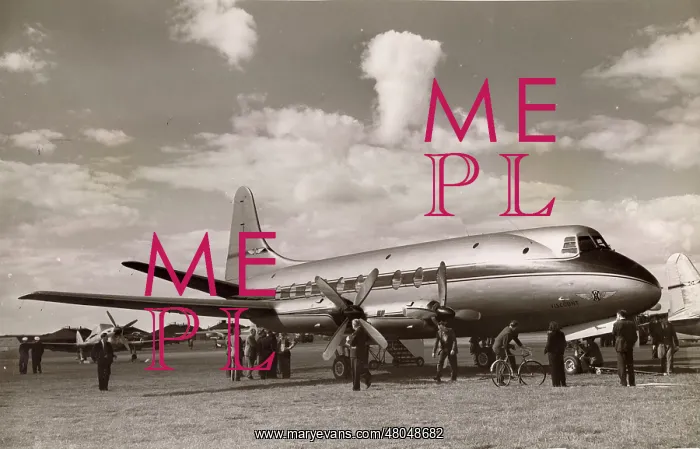 : The first prototype Vickers Viscount 630, G-AHRF : The first prototype Vickers Viscount 630, G-AHRF