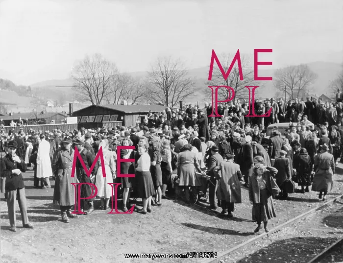 : First resettlers from Czechoslovakia : First resettlers from Czechoslovakia