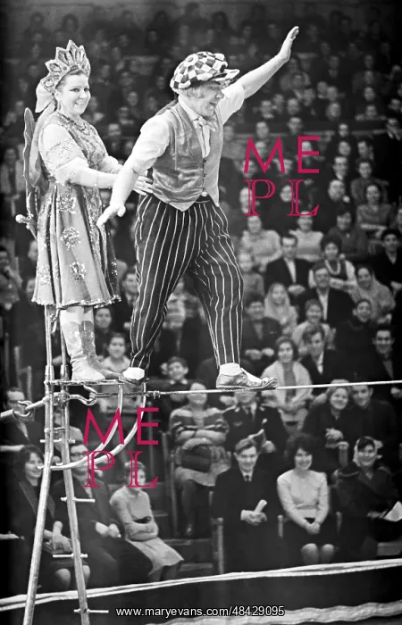 : First State circus in Moscow : First State circus in Moscow