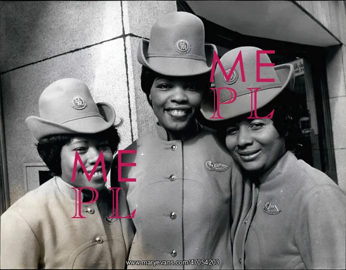 : First UK-based black air stewardesses, London : First UK-based black air stewardesses, London