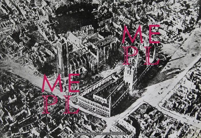 : First World War - The destroyed town : First World War - The destroyed town