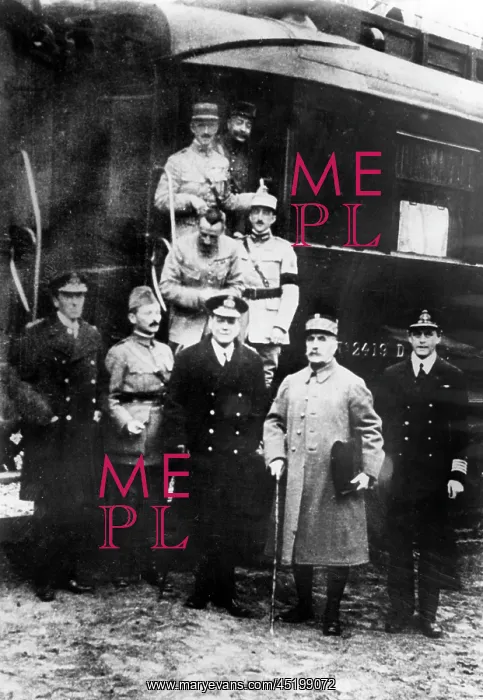 : First World War: General Foch at the armistice of Compiegne : First World War: General Foch at the armistice of Compiegne