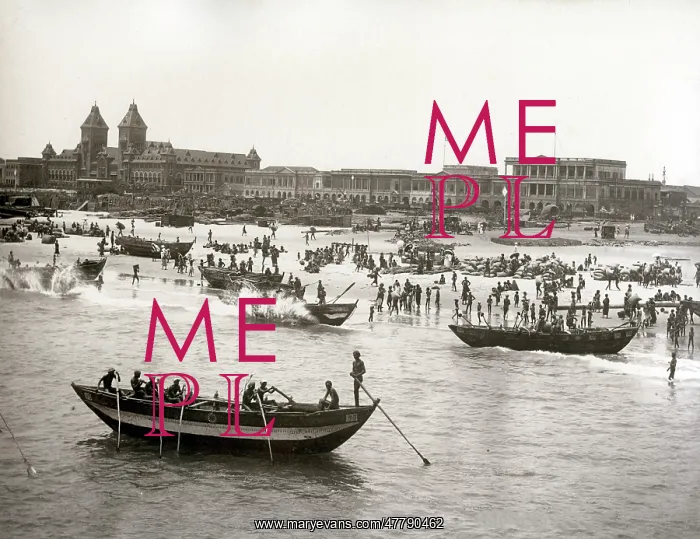 : Fishing boats, and view of Madras from the Jetty : Fishing boats, and view of Madras from the Jetty