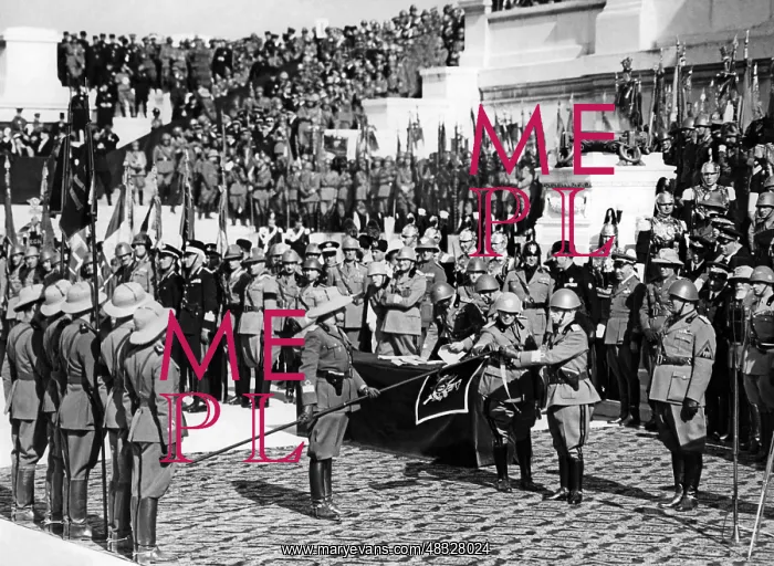 : Flag ceremony - anniversary of proclamation Italian Empire : Flag ceremony - anniversary of proclamation Italian Empire