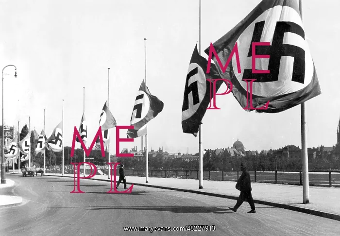 : Flags at half-mast on the Theresienhoehe in Munich : Flags at half-mast on the Theresienhoehe in Munich