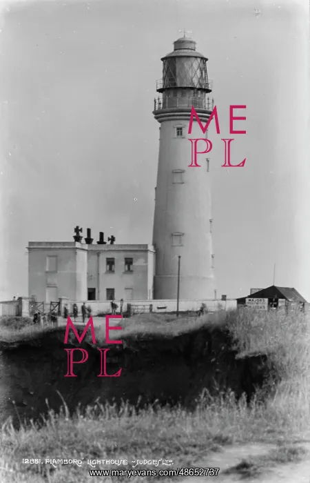: Flamboro Lighthouse : Flamboro Lighthouse