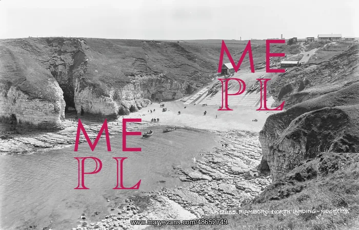 : Flamborough North Landing : Flamborough North Landing