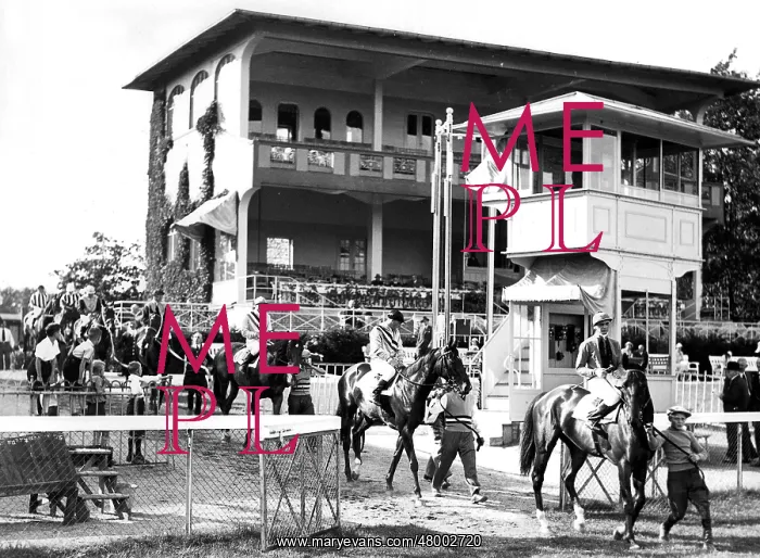 : Flat racing track Hoppegarten 1934 : Flat racing track Hoppegarten 1934