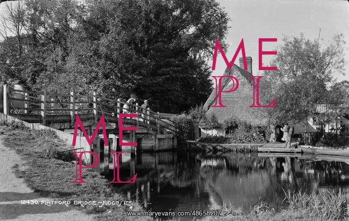 : Flatford Bridge : Flatford Bridge