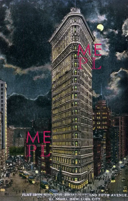 : The Flatiron building at night : The Flatiron building at night