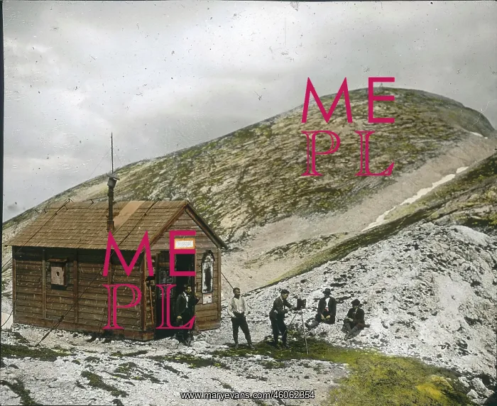 : The Fleischerhuette shelter : The Fleischerhuette shelter